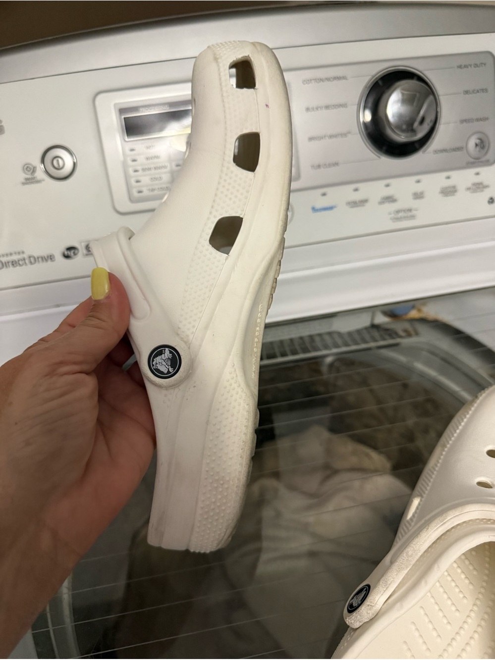 Crocs White Classic Slip-On - Picture 4 of 5